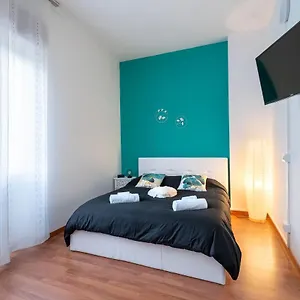 duomo-15-minuti-suite-con-netflix-a-bisceglie-m1-stadio.it-lombardy.com/